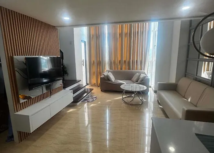 Luxury Loft At Crown Regency